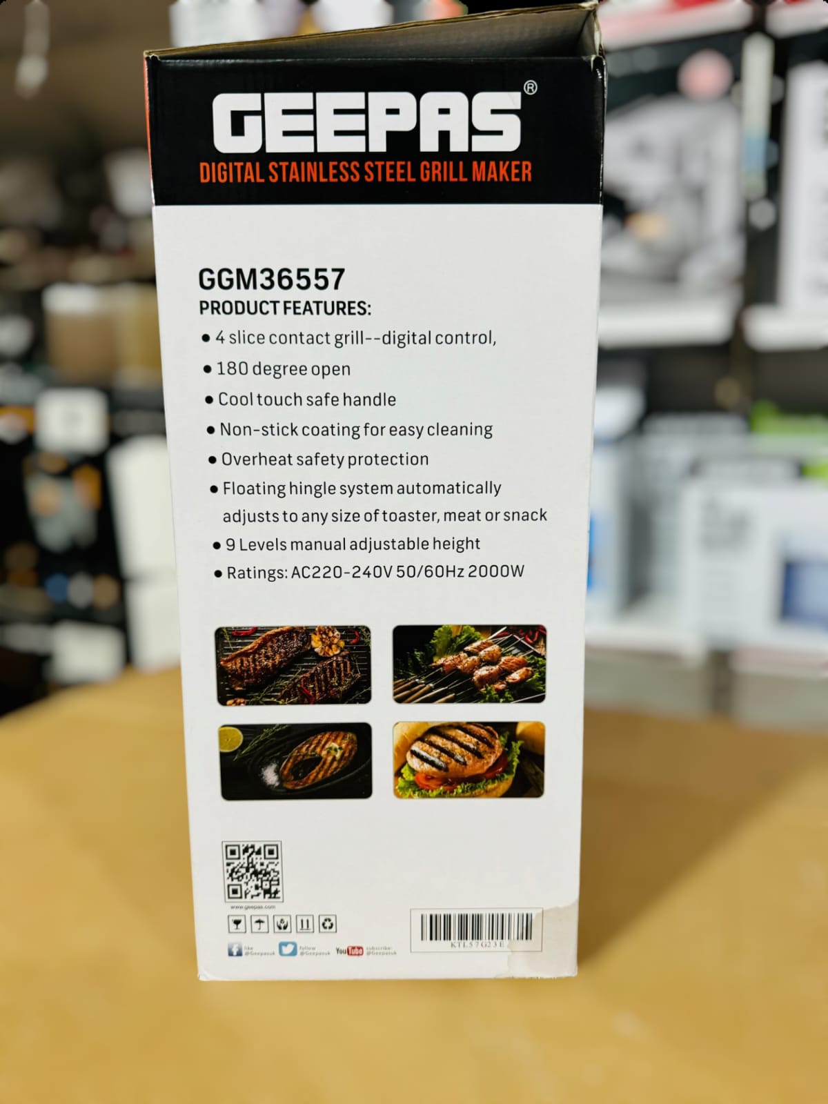 Geepas Digital Stainless Steel Grill Maker GGM36557