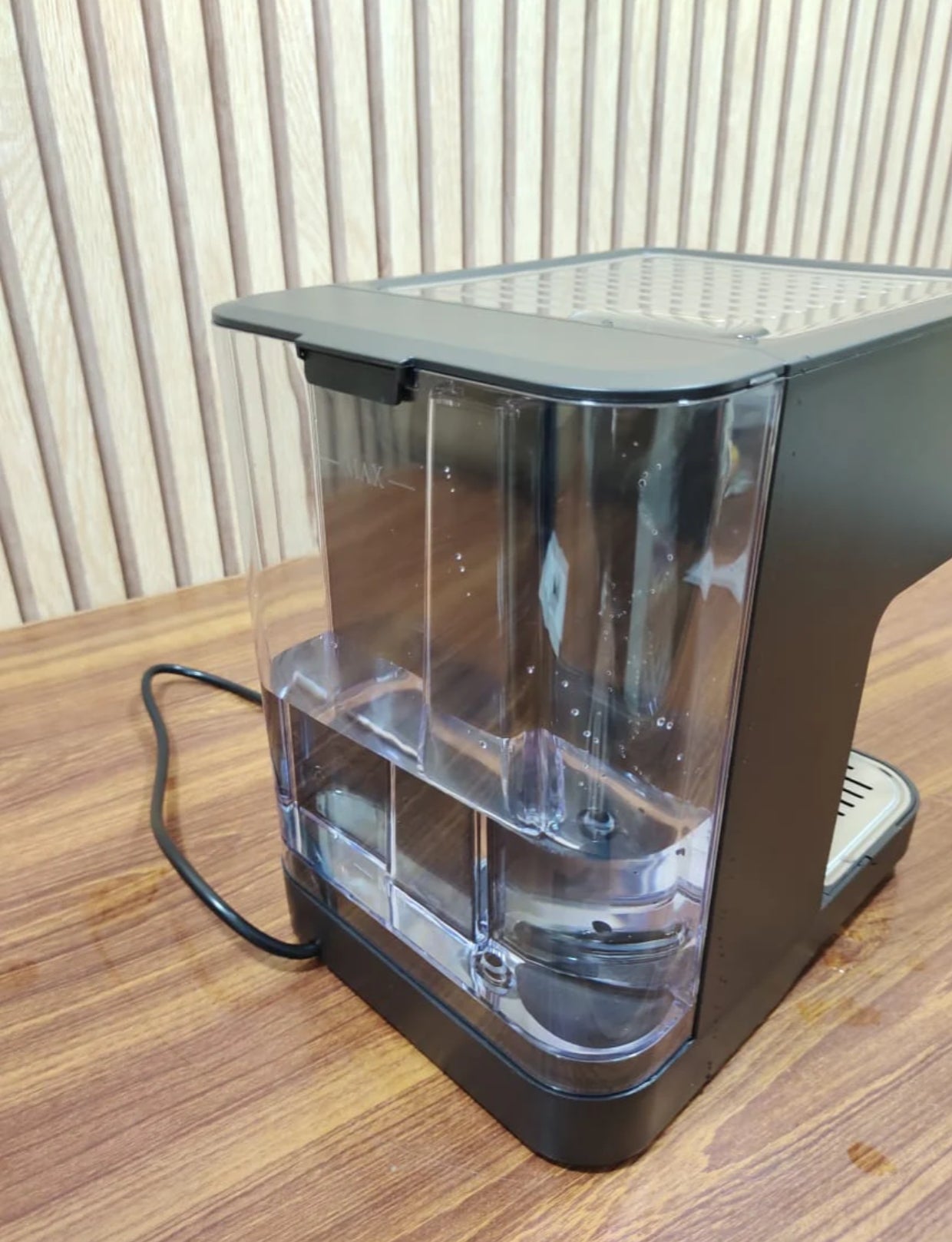 Zanussi _ UK Expresso Coffee Maker