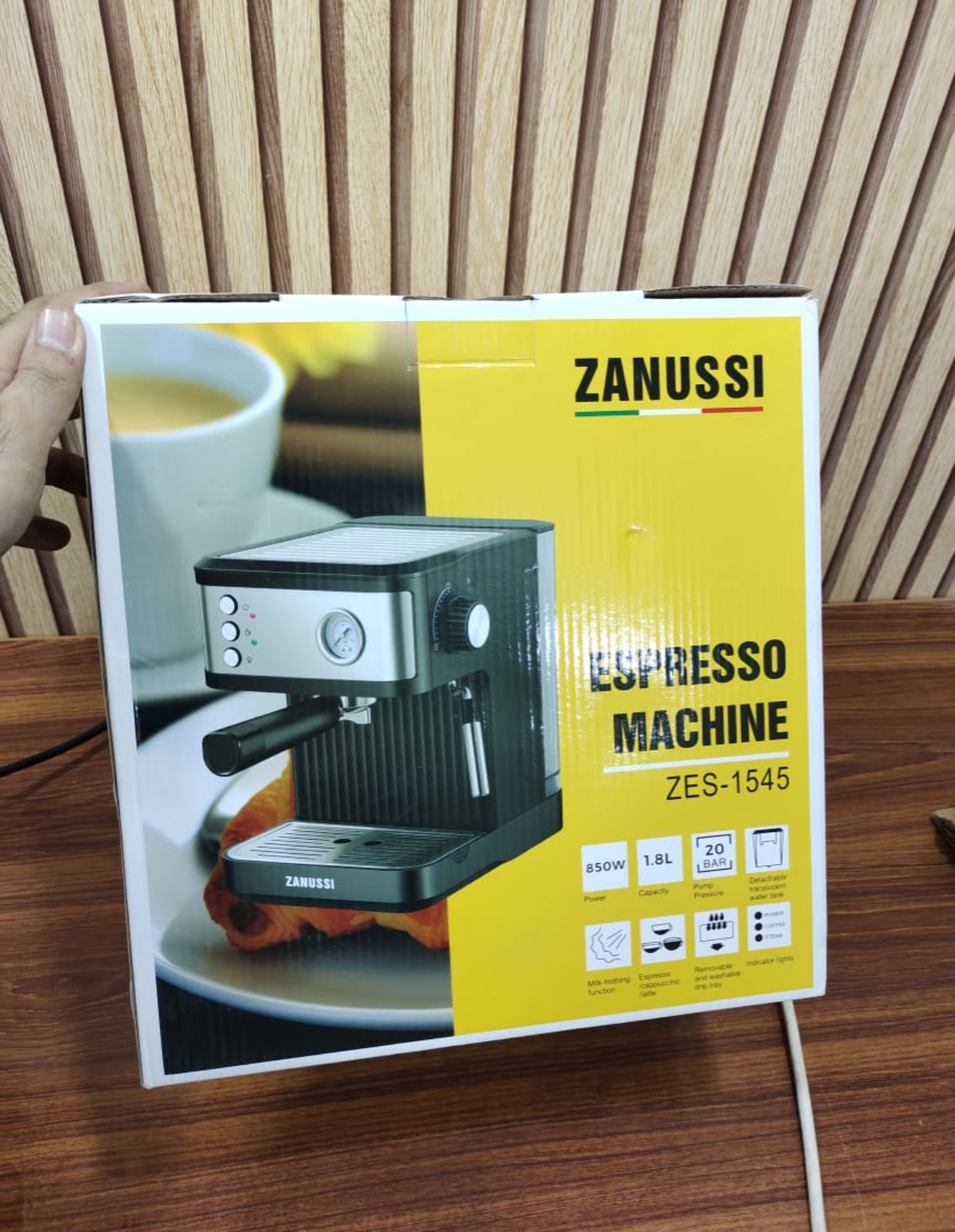 Zanussi _ UK Expresso Coffee Maker