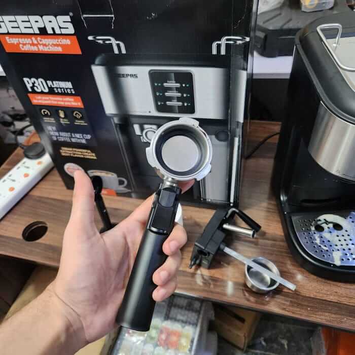 Geepas Espresso & Coffee Maker Machine p30 (2 years Warranty)