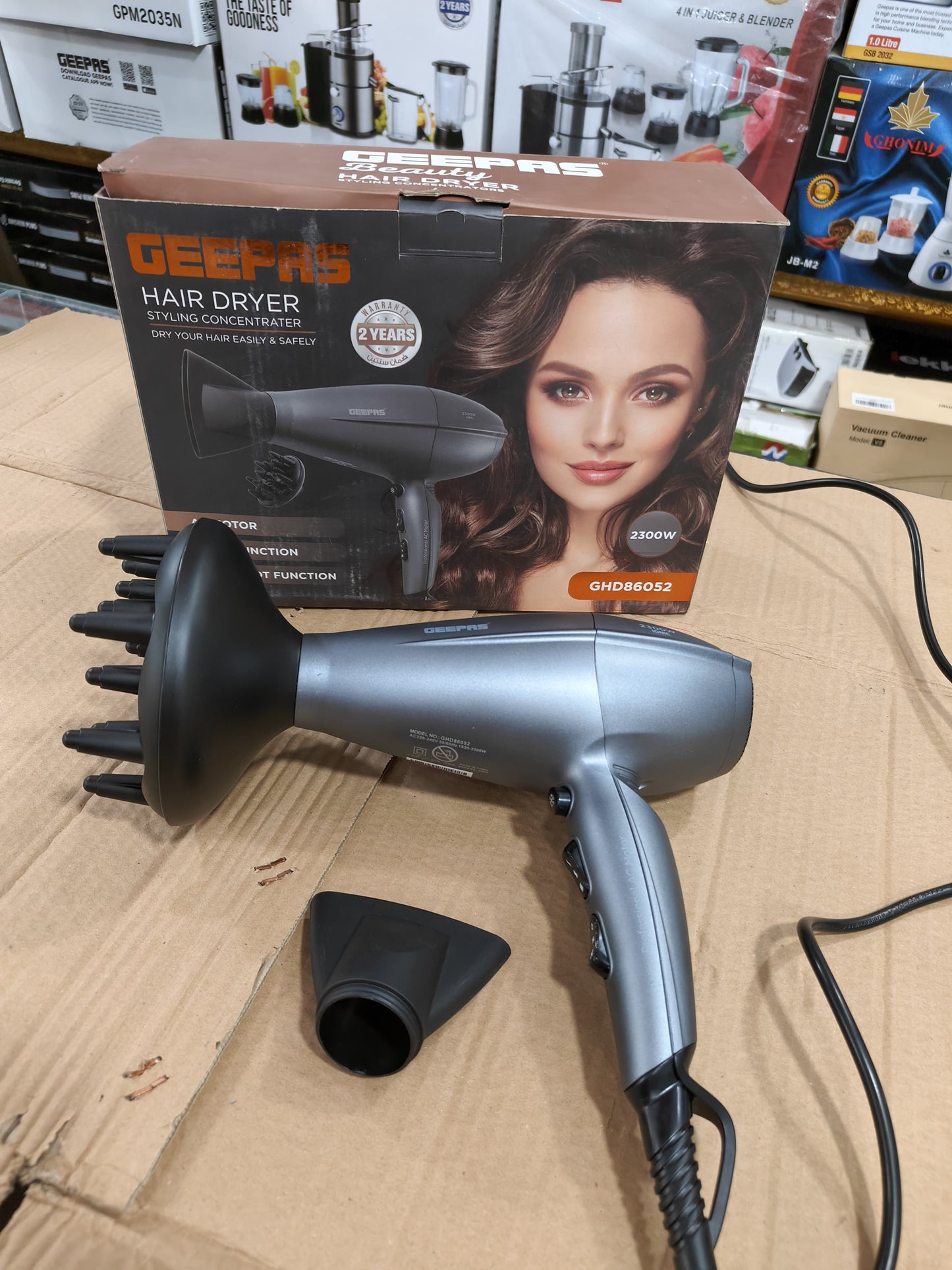 GEEPAS professional hair dryer GHD 86052