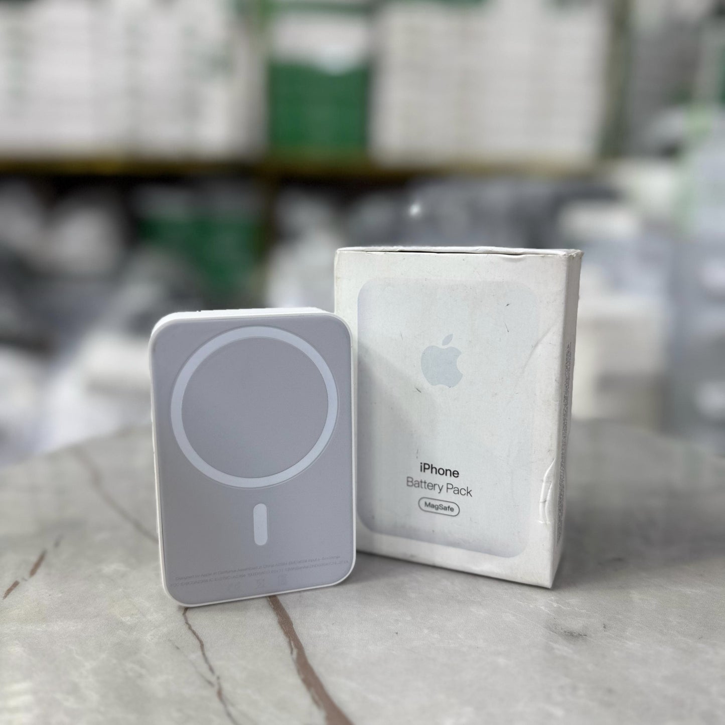100% Original Apple MagSafe Power Bank 22.5W Fast Charging Amazon Lot Imported