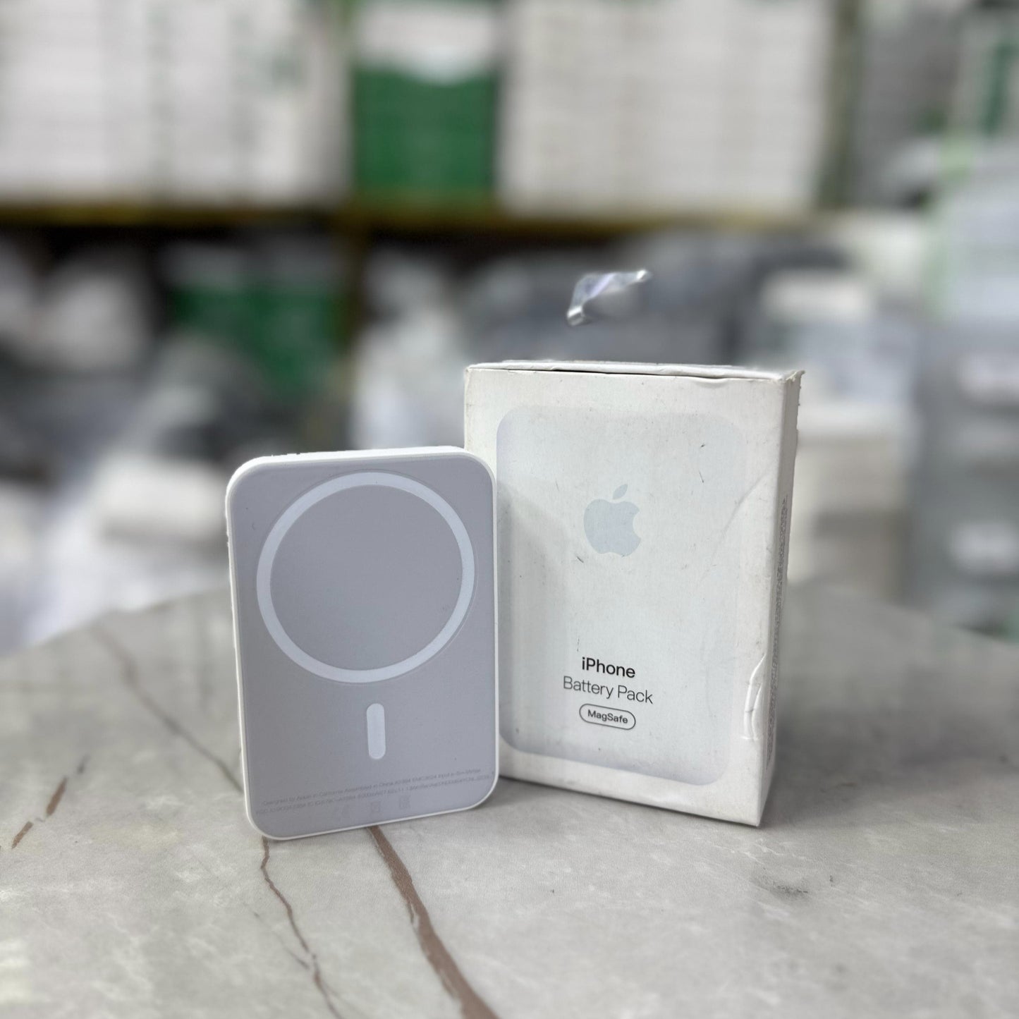 100% Original Apple MagSafe Power Bank 22.5W Fast Charging Amazon Lot Imported