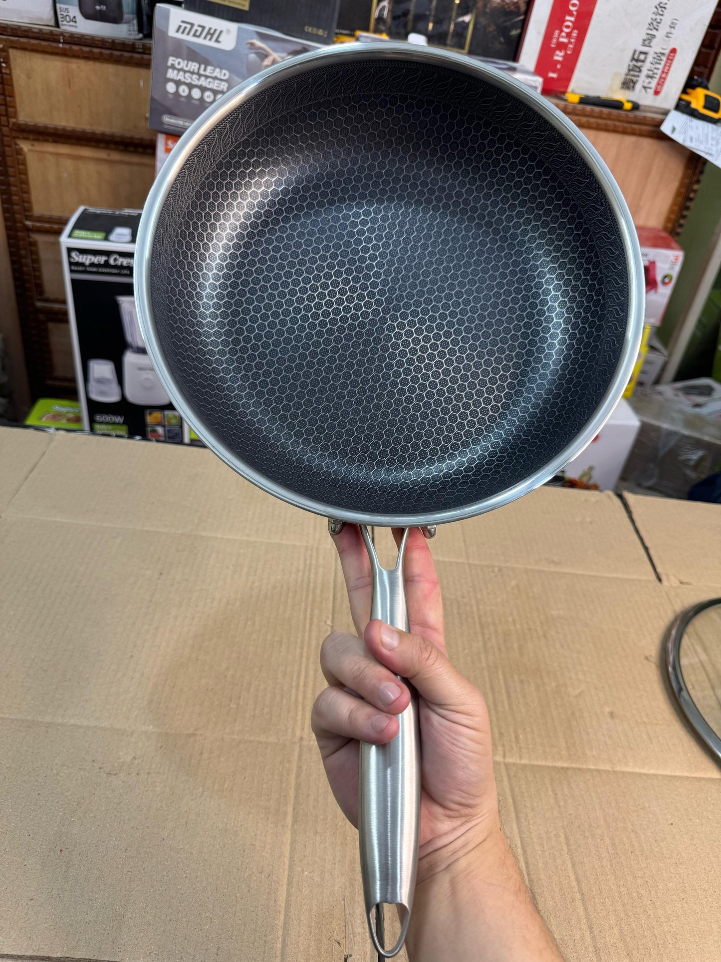 30 cm Honeycomb lesser coating flat Fry Pan