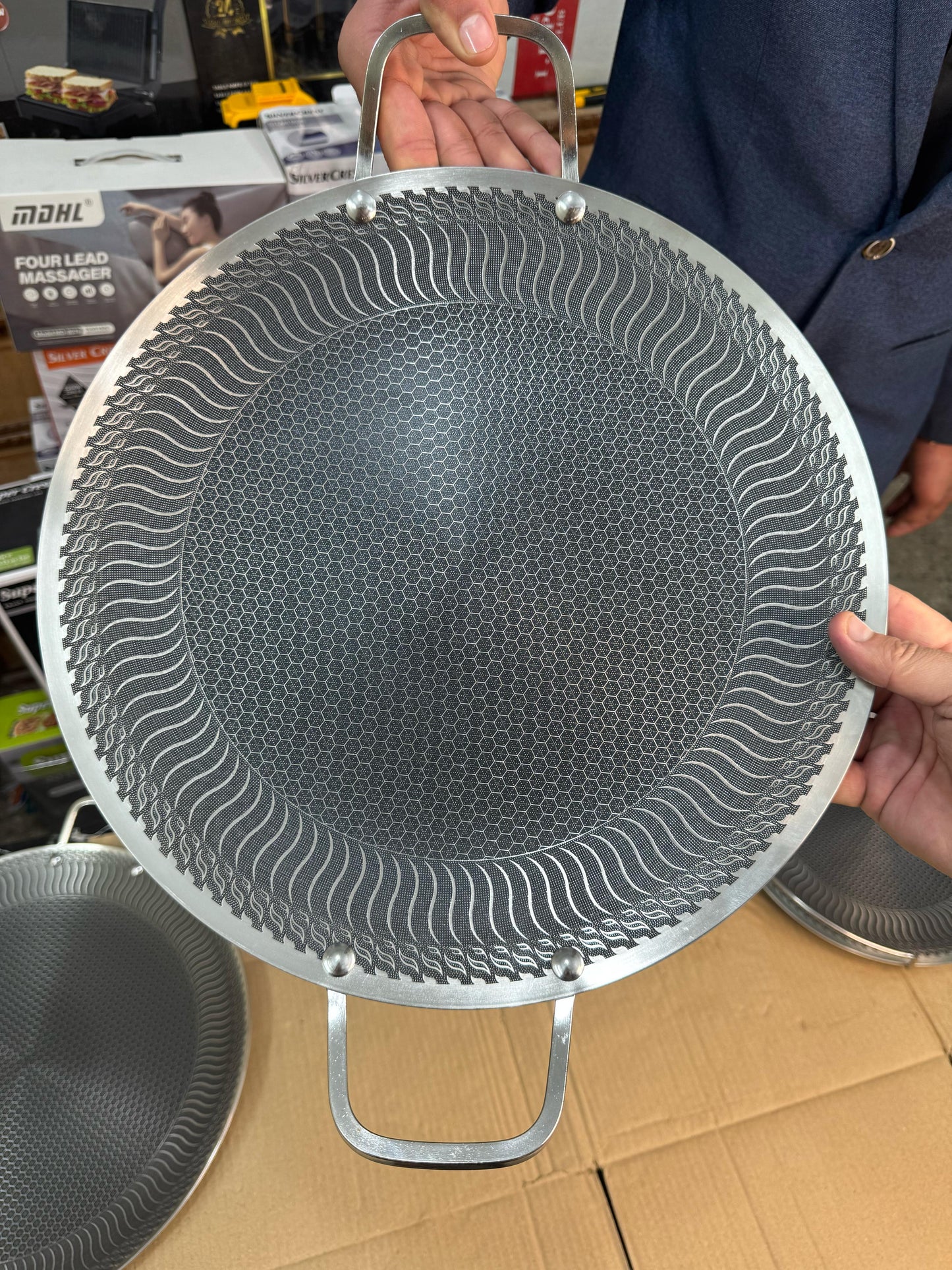 38cm Germany lot honeycomb lesser coating tawa(