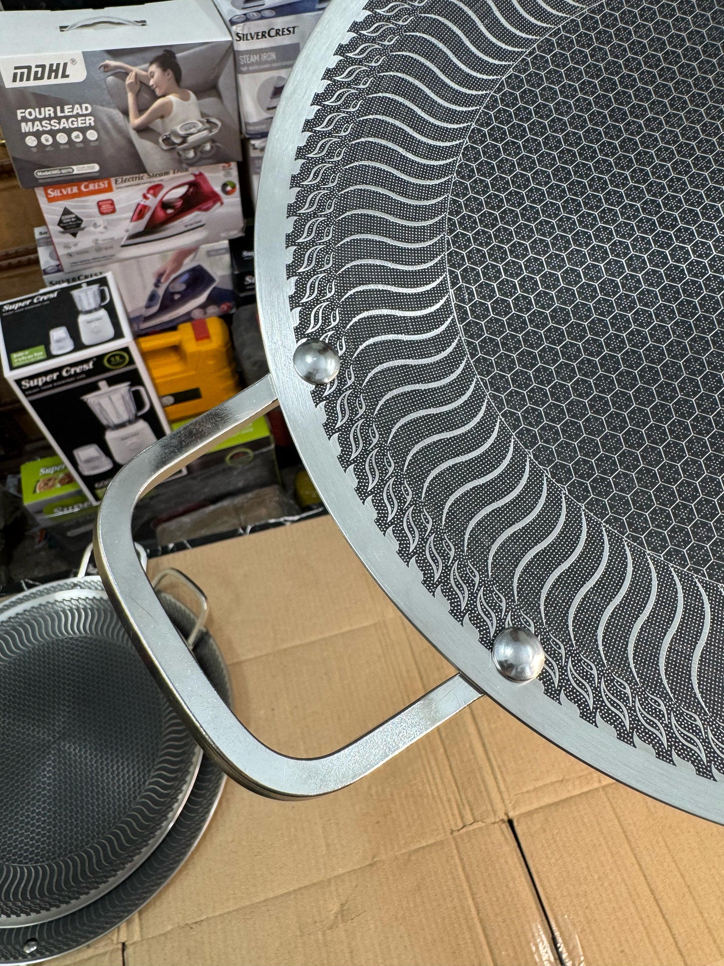 38cm Germany lot honeycomb lesser coating tawa(