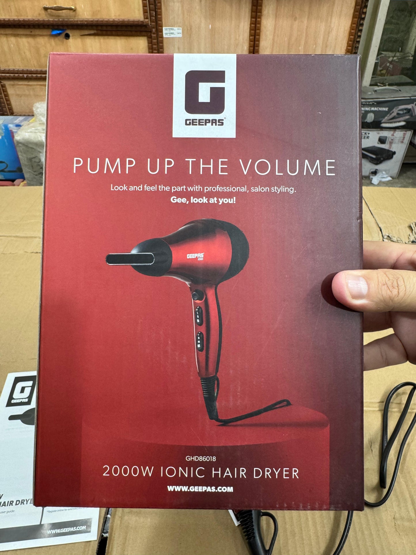 Geepas professional IONIC hair dry GHD 86018