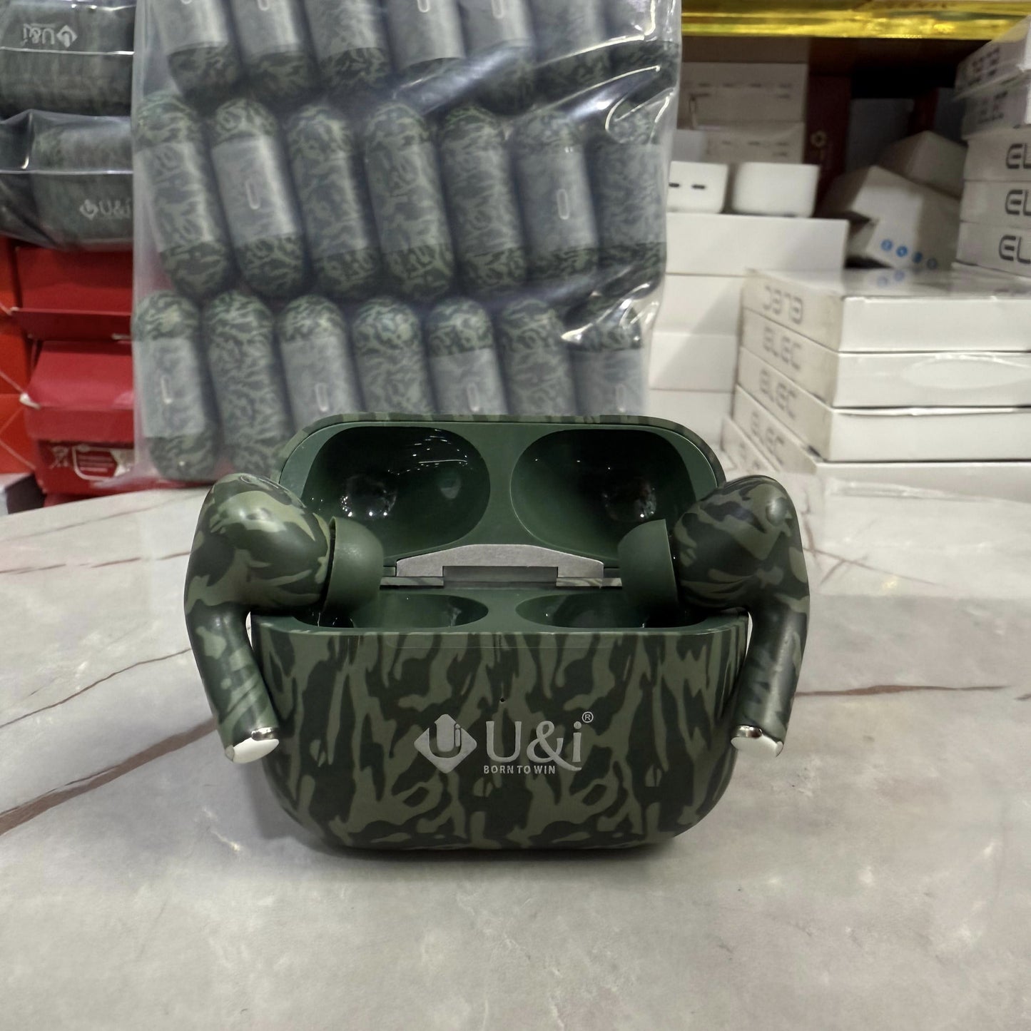 Experience Powerful Sound with U&i Missile Series TWS Earbuds – 30H Battery & Crystal-Clear Calls!