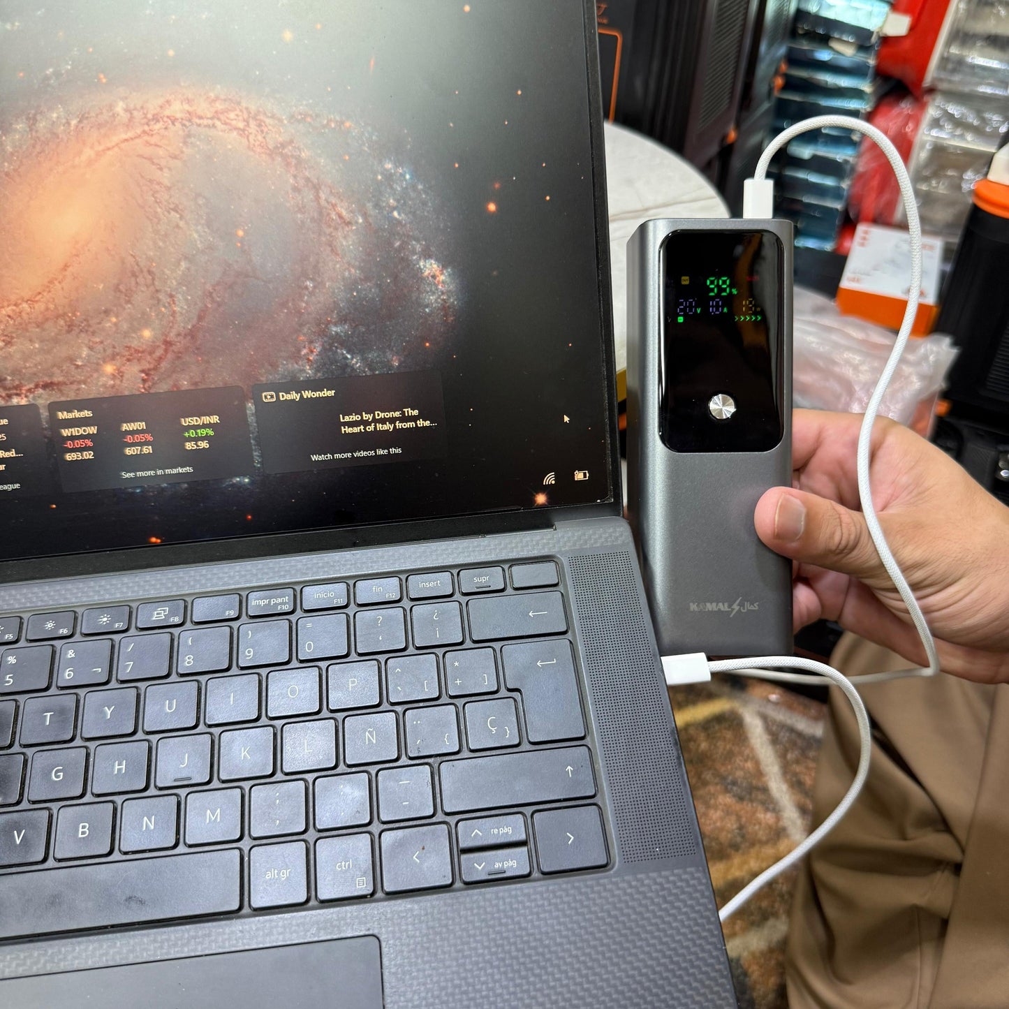 Dubai‑Imported 125W Power Bank — 20,000 mAh “Laptop‑Saver” with Smart Power Display