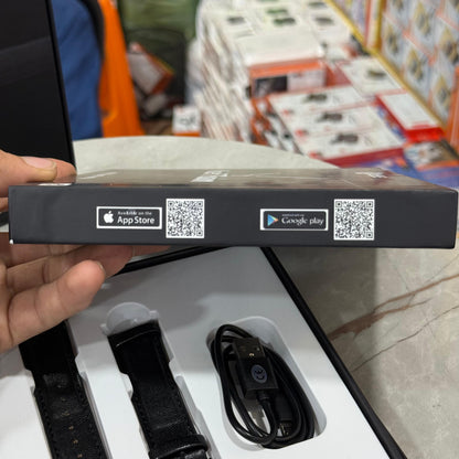 NoiseFIT Fusion Hybrid Smartwatch – Smart & Analog Dual Mode | Premium Leather Strap | Waterproof , Magnetic Charger – Black