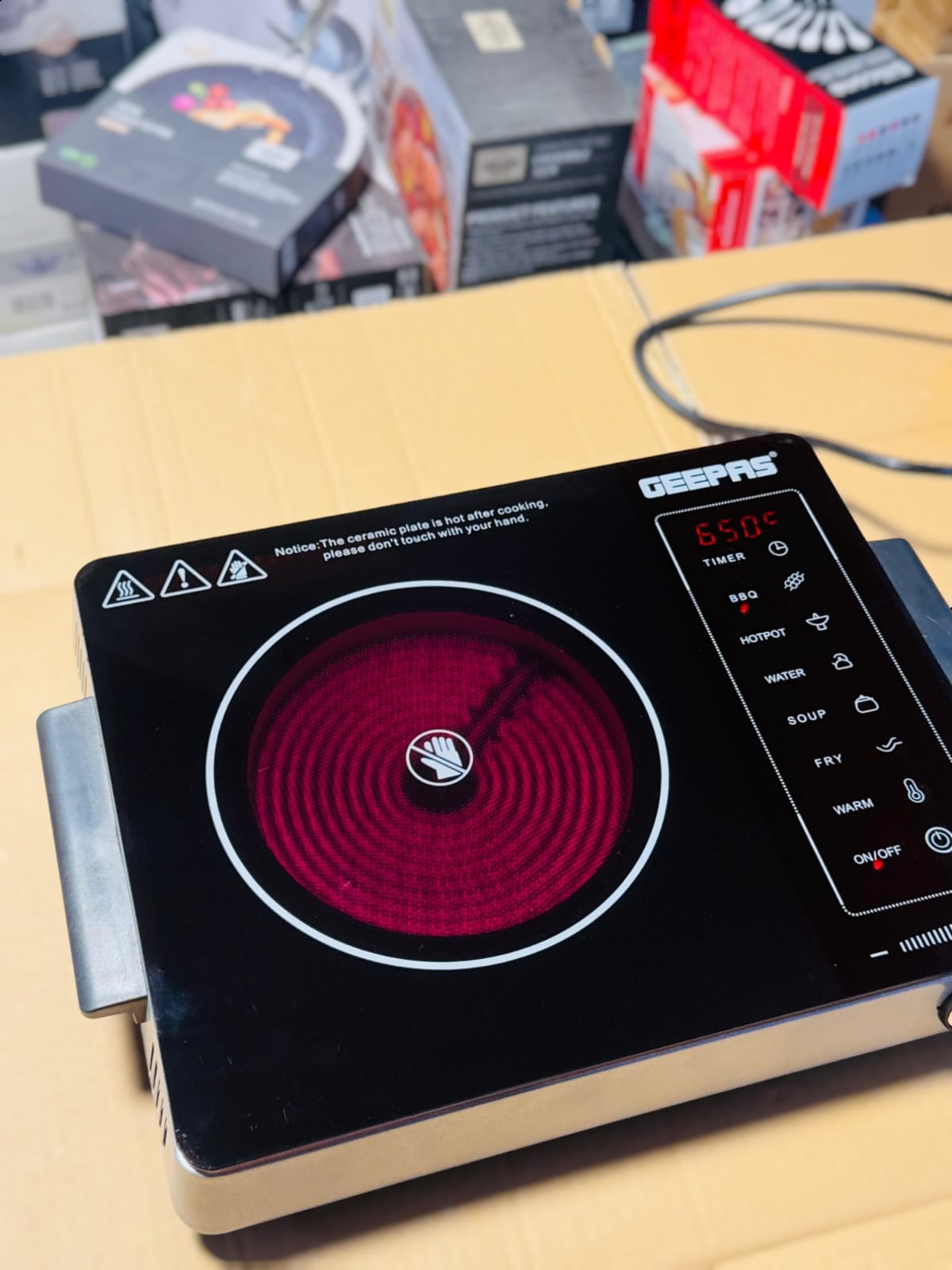 Geepas Digital Hot Plate infrared cooker -33023