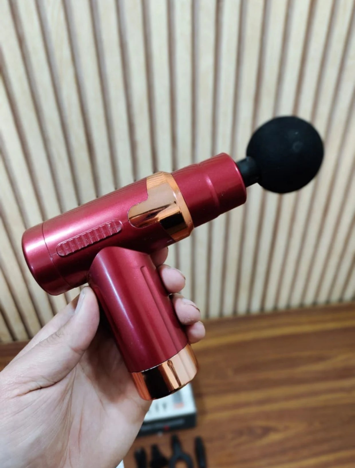Mini muscle massage Gun