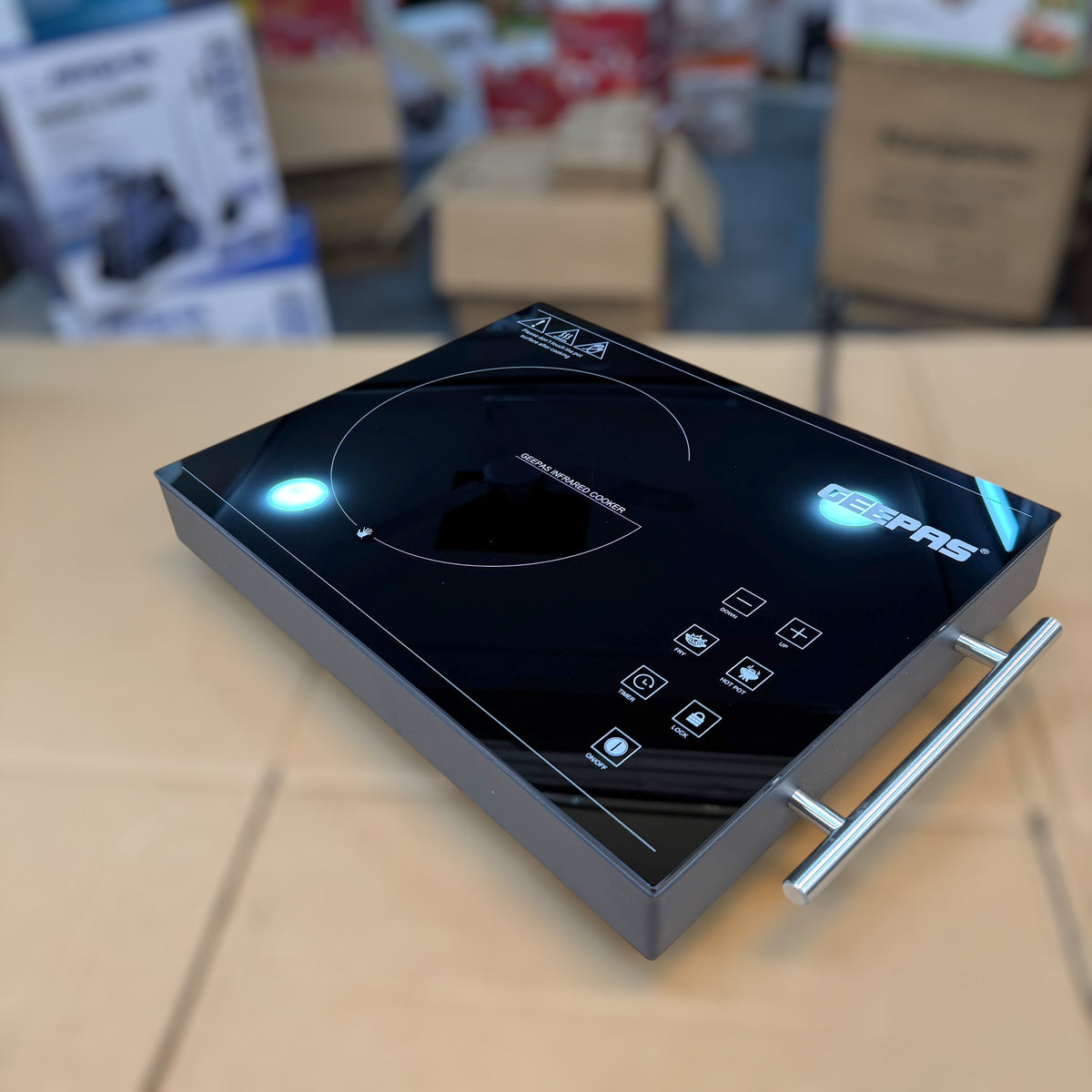 Geepas Digital hot plate Infrared Cooker  6921p