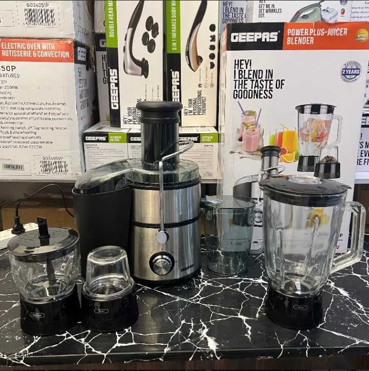 Geepas Power plus 4-in-1 Juicer Blender GSB 46014P
