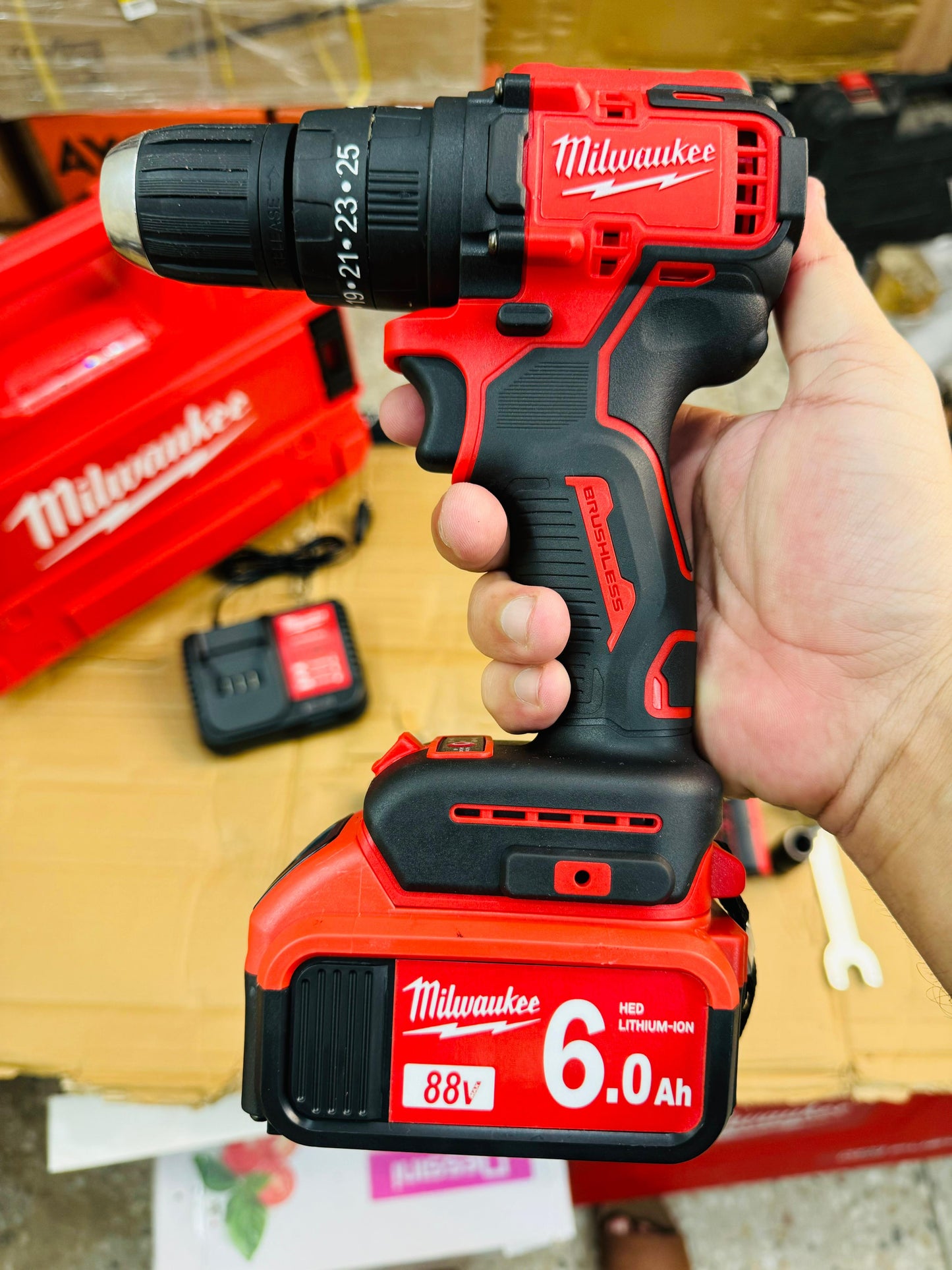 MILWAUKEE 3 in 1  88v commercial M18 FUEL Hammer Drill & Driver