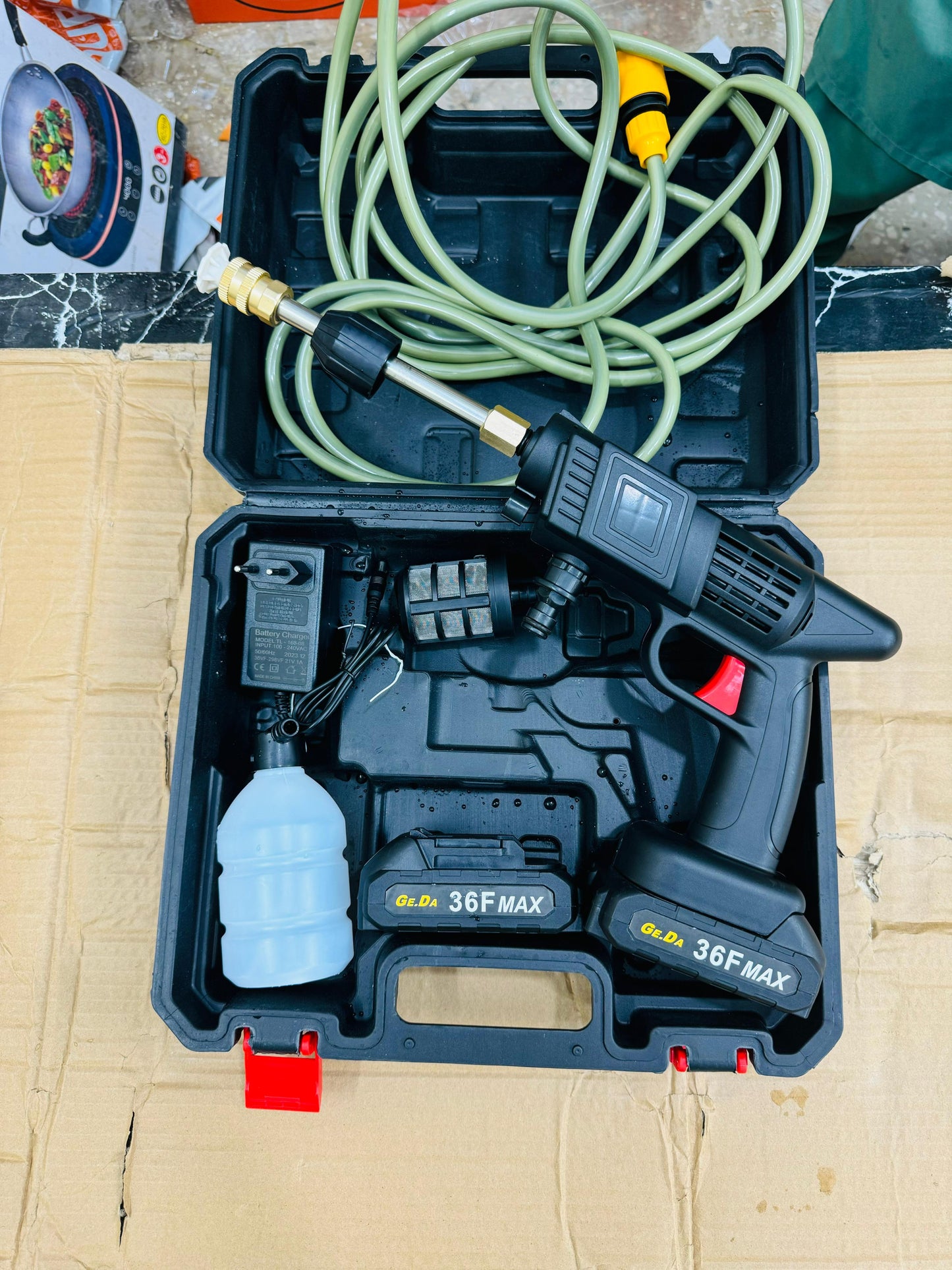 amazon lot 36v rechargeble solar & car washer