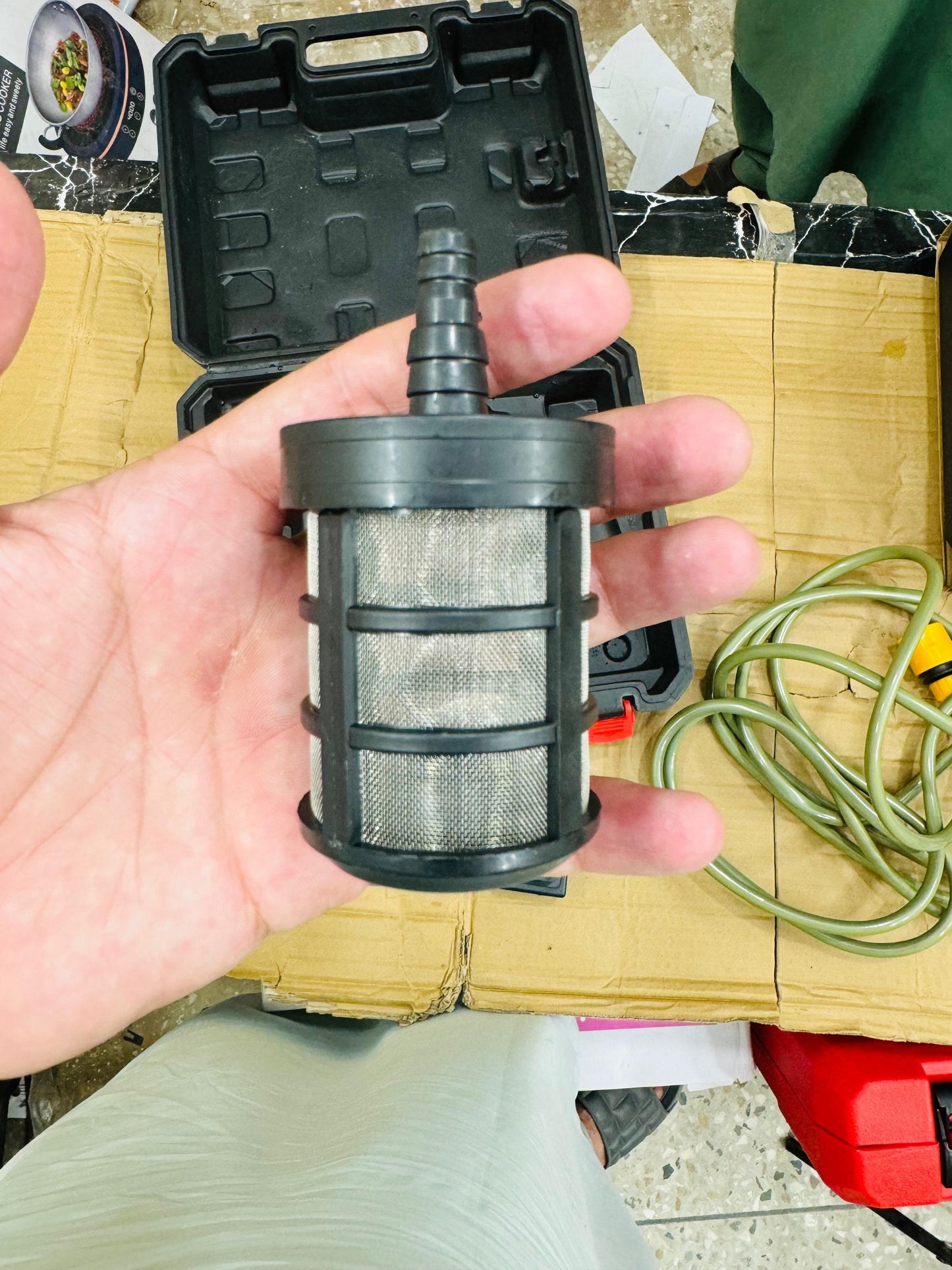 amazon lot 36v rechargeble solar & car washer