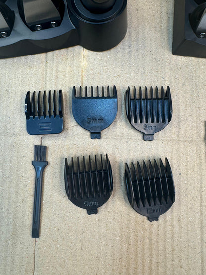 Geepas 11 in 1 grooming kit ( 2 year warranty)
