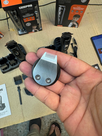 Geepas 11 in 1 grooming kit ( 2 year warranty)