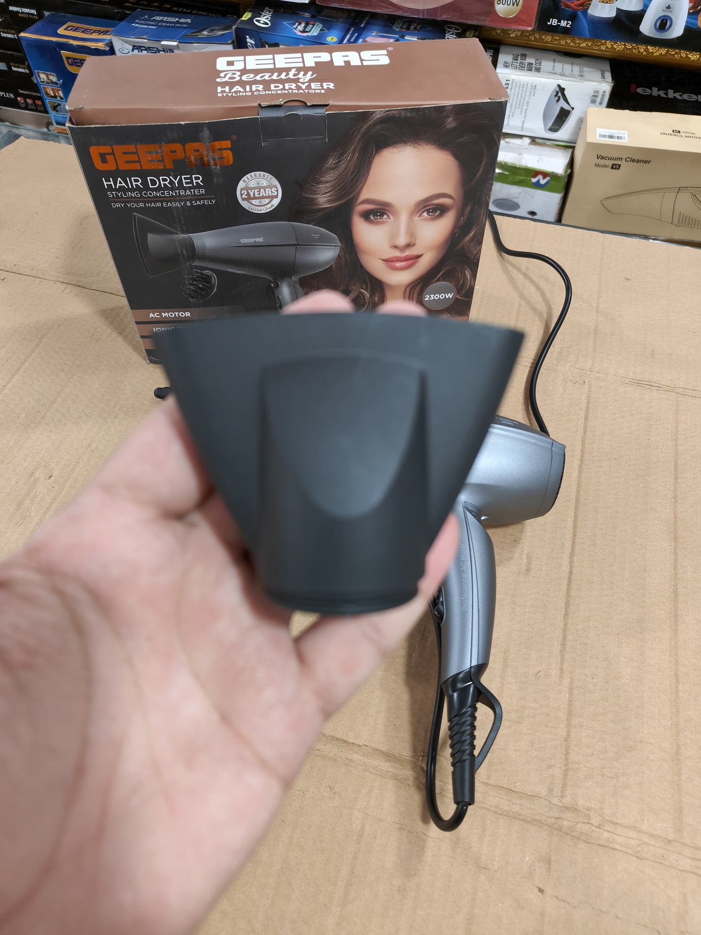 GEEPAS professional hair dryer GHD 86052