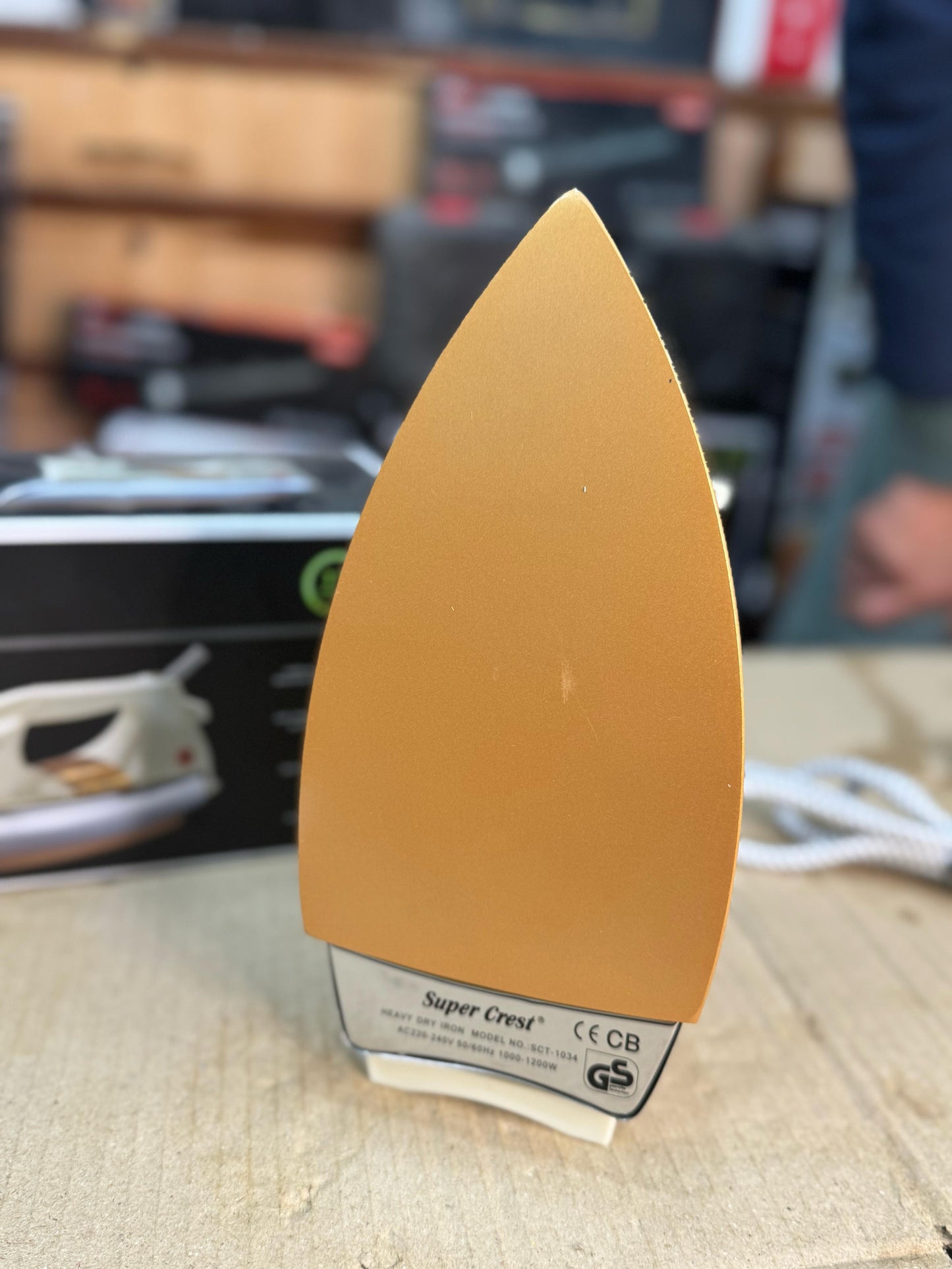 SUPER CREST 1200W Heavy Dry Iron SCT-1034