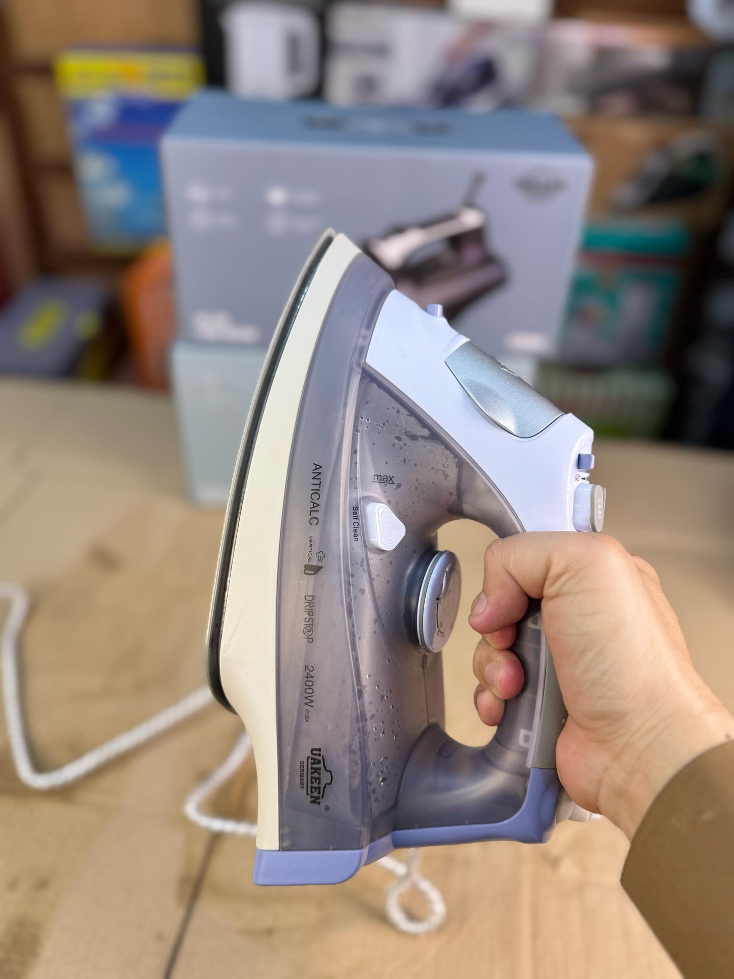 Uakeen Germany Steam Iron ZL-817