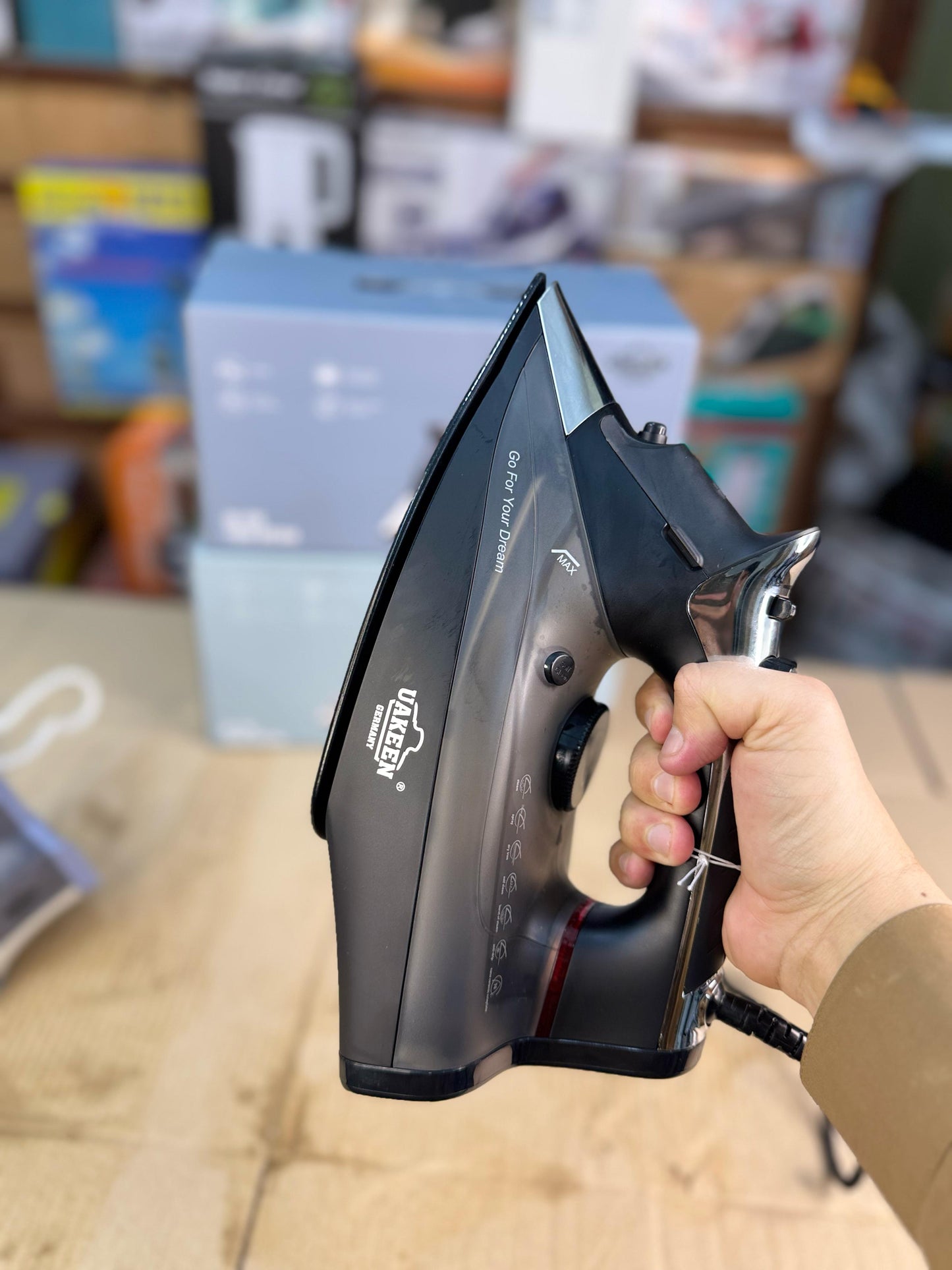 Uakeen Germany Steam Iron ZL-813B