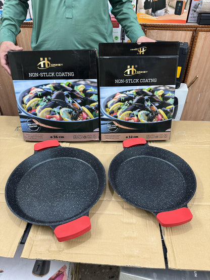 Lot imported multifunction pizza pan ( tawa)