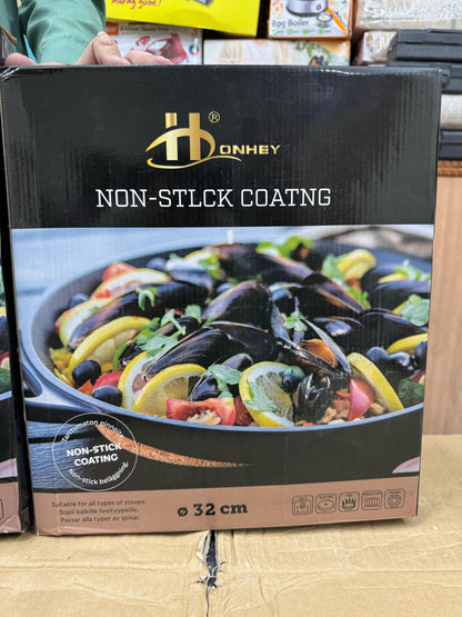 Lot imported multifunction pizza pan ( tawa)