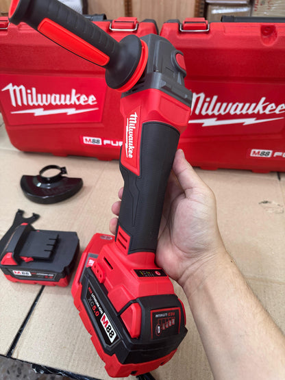 Milwakee Brushless Angle Grinder with 88V battery {5inces}