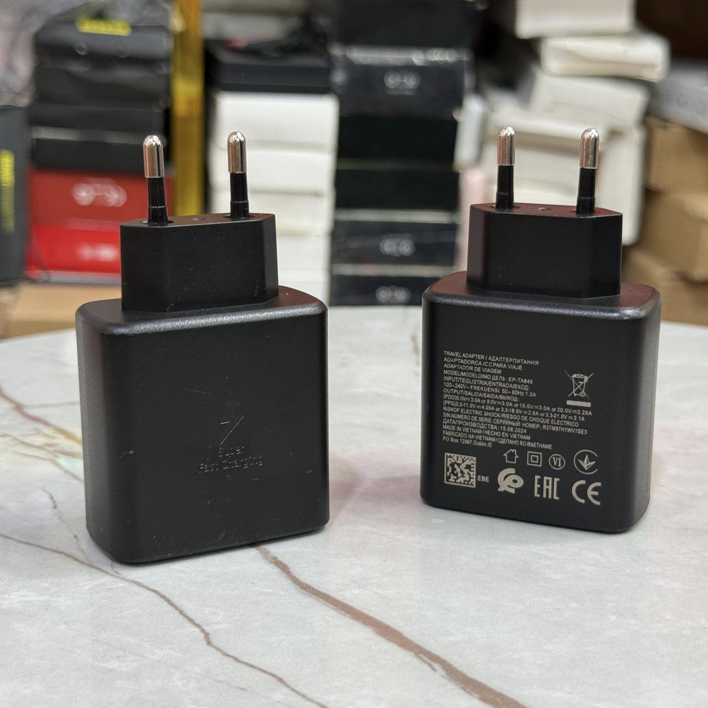 Super Fast 65W USB-C made in Vietnam Charger | Dual PD + 2 Free 4-in-1 Cables