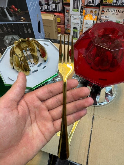 Diamond cutlery golden 24 pcs set