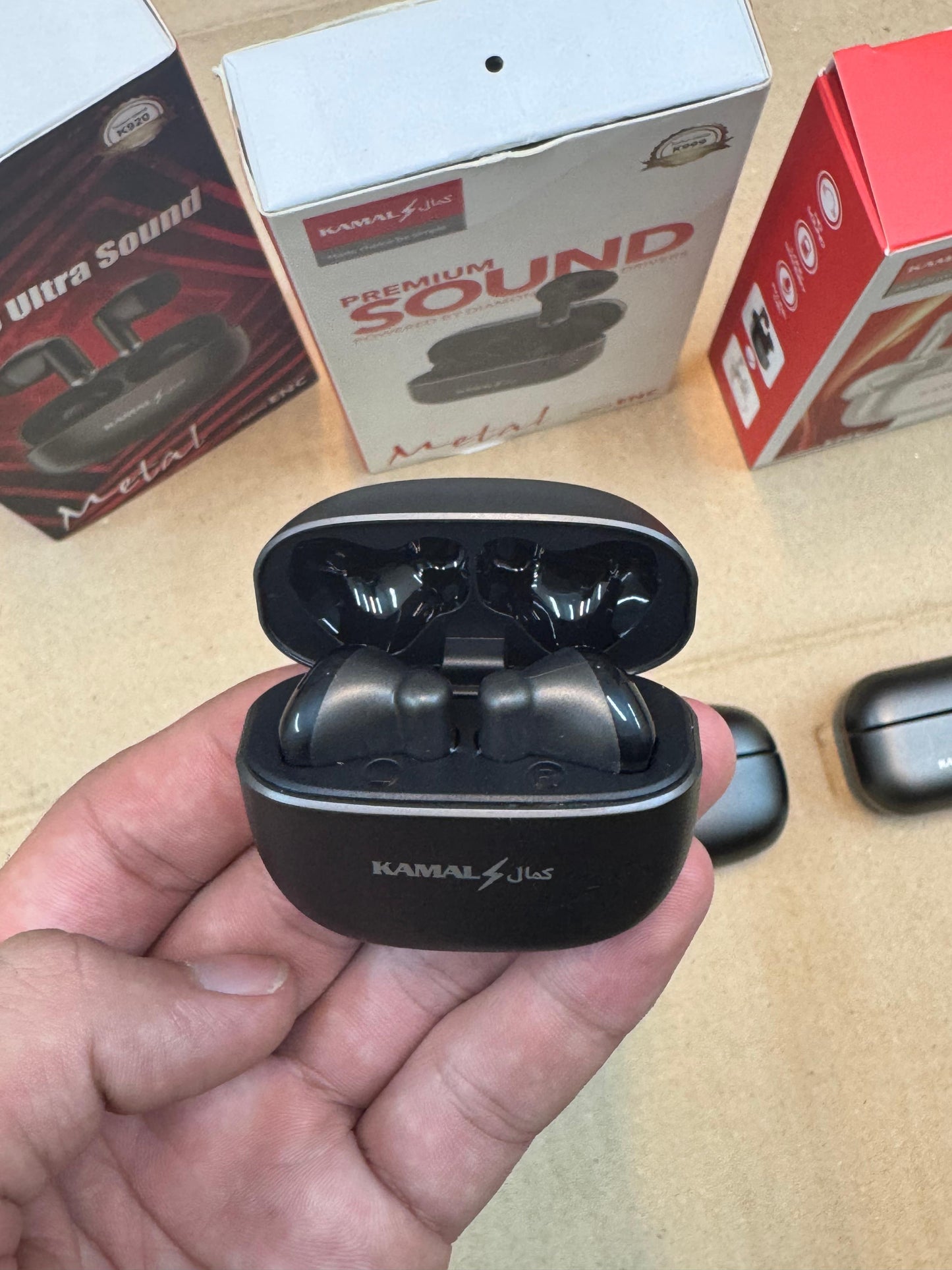 Dubai imported metallic  Earbuds pro