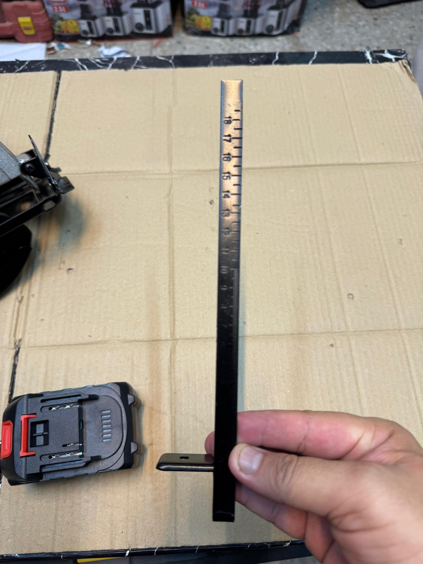 MAKITA 48v 7 inch  cordless circular saw