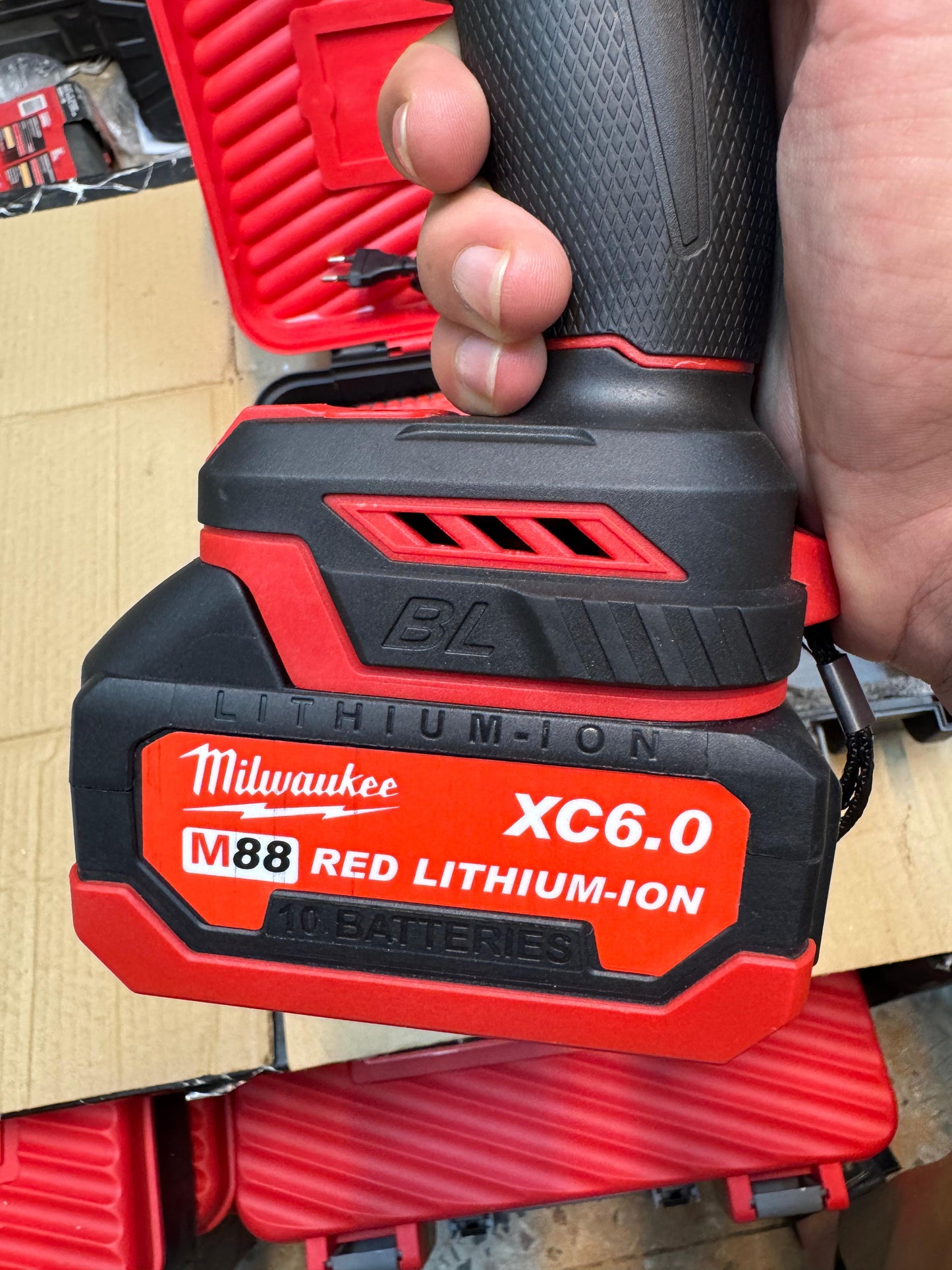 Milwaukee commercial drill model m18BLDDRC-502c