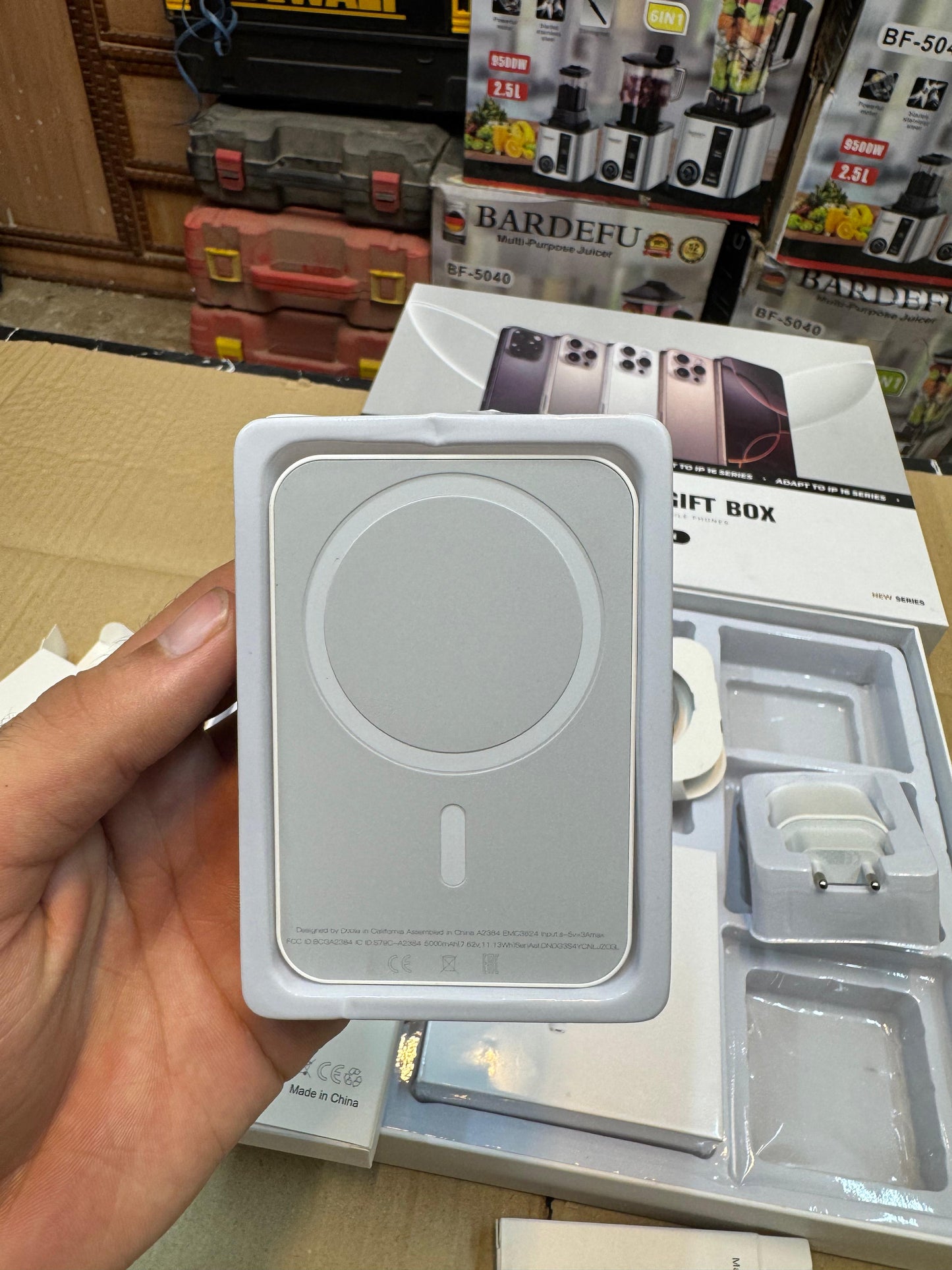 Ultimate 6-in-1 iPhone 16 Series Gift Box – MagSafe Power Bank, AirPods Pro 2 & More