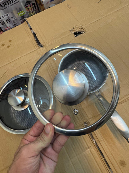 Honeycomb lesser coating sauce pan