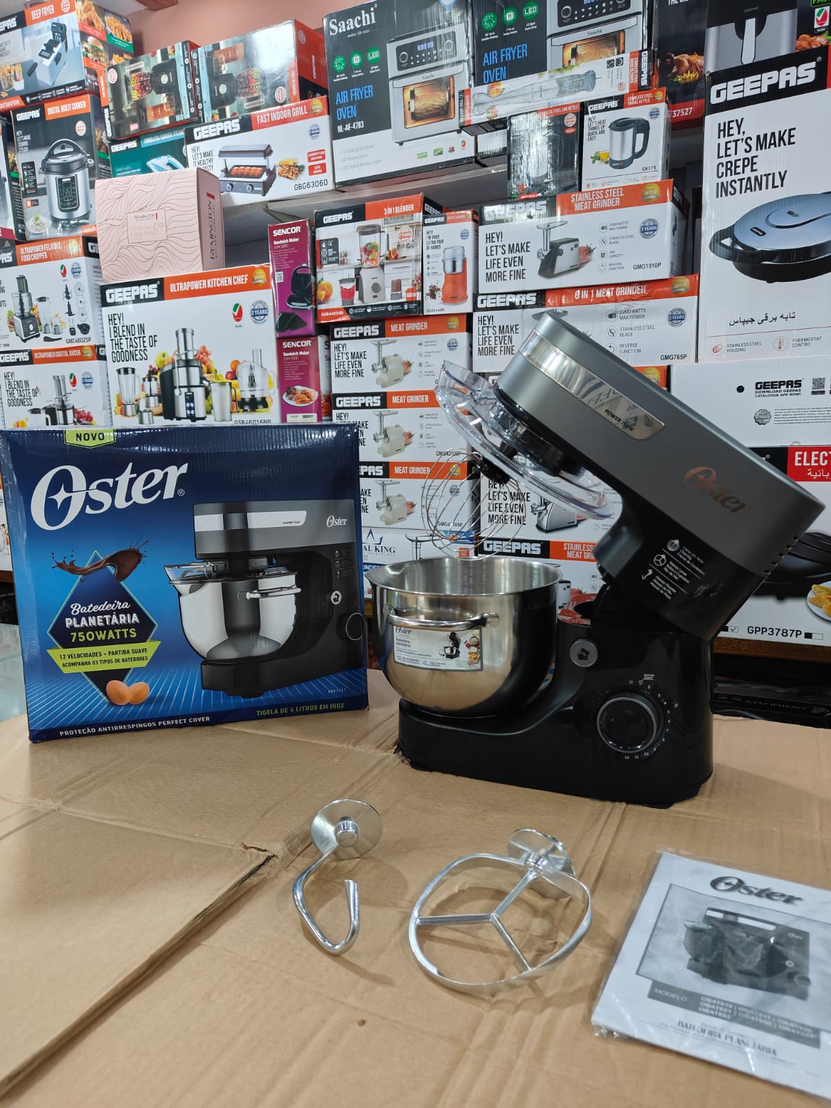 Oster 4L stand mixer 750W