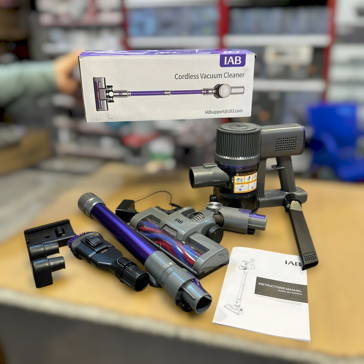 IAB Cordless Vacuum Cleaner 9221