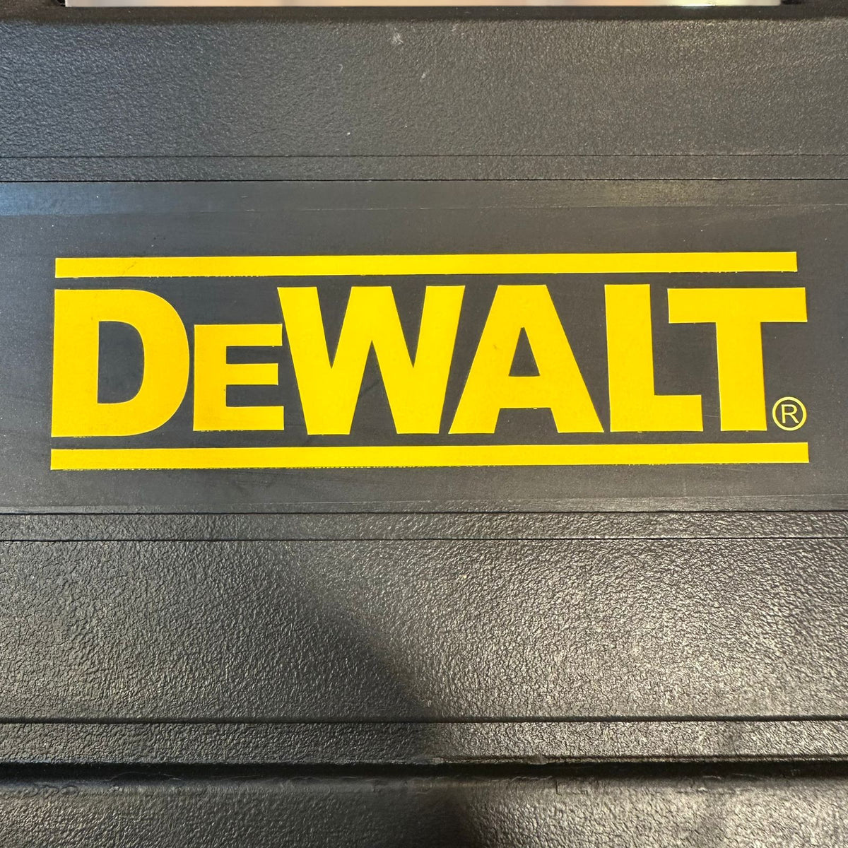 DeWalt Rechargeable Pressure Washer ( car & solar washer )