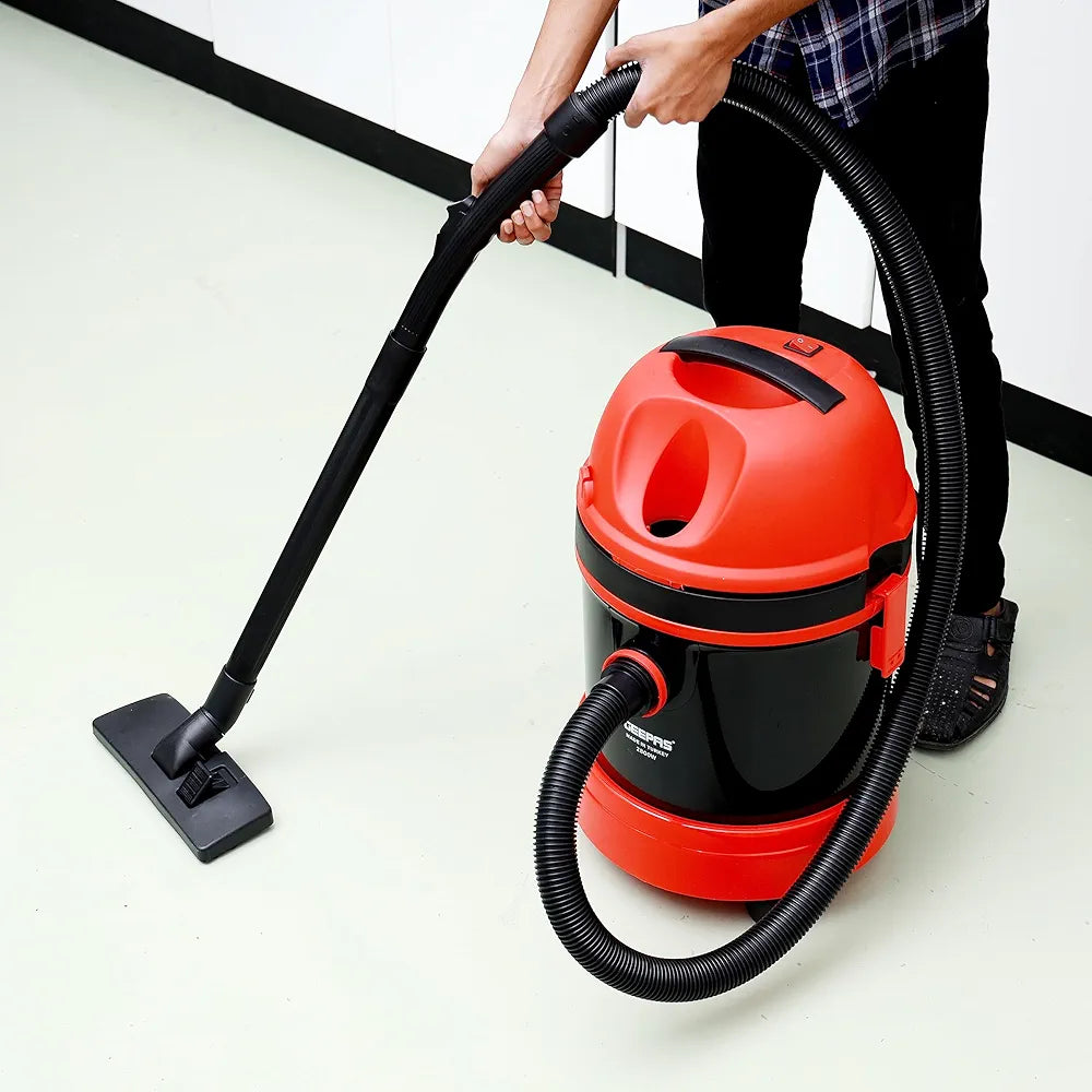 Geepas  Dry & Wet Vacuum Cleaner 20L Capacity 2800W GVC 19026