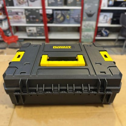 DeWalt Rechargeable Pressure Washer ( car & solar washer )